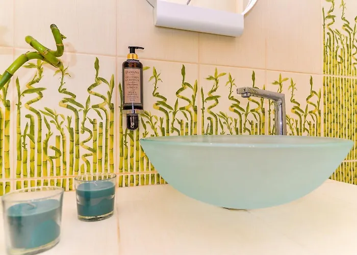 Cozy With Balcony - Palace Of Culture By Rent Like *