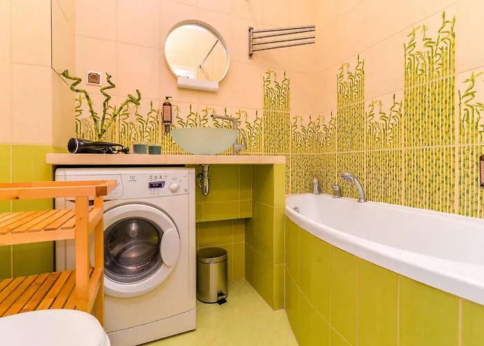 Apartment Cozy With Balcony - Palace Of Culture By Rent Like *