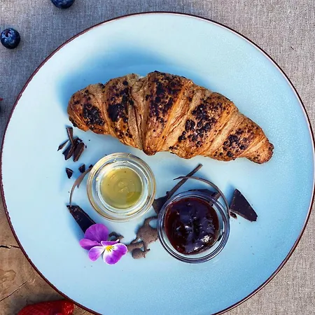 Cozy With Balcony - Palace Of Culture By Rent Like